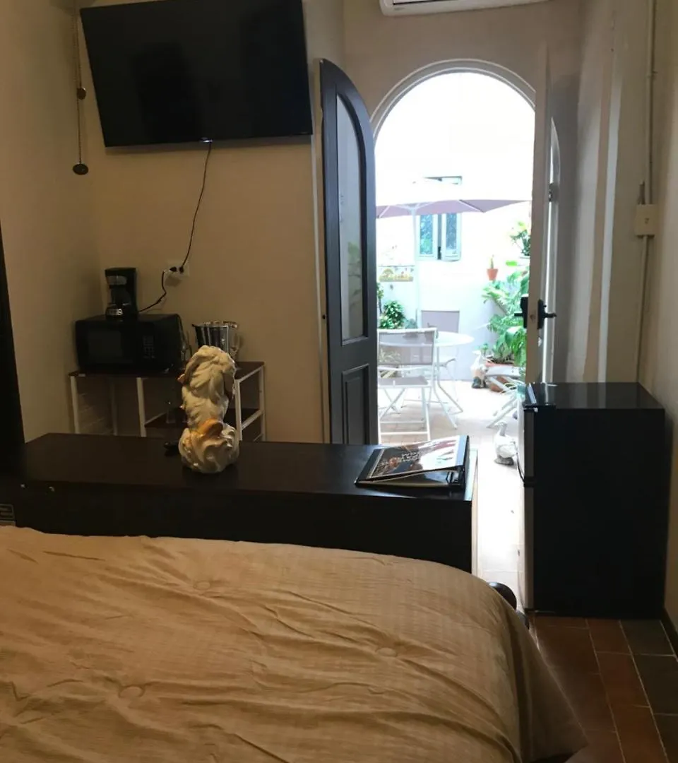★ Gorgeous Patio Room At Casa Of Essence Located In ♥ Of Old San Juan ★ 0*,